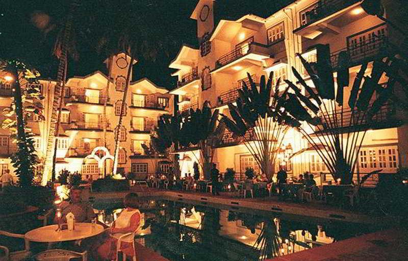 Sodders Renton Manor Hotel อาร์โปรา ภายนอก รูปภาพ